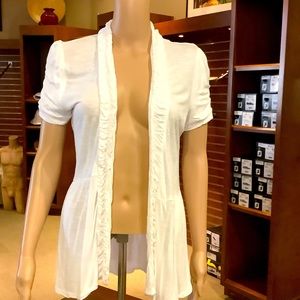 Short-sleeve light cardigan-style top